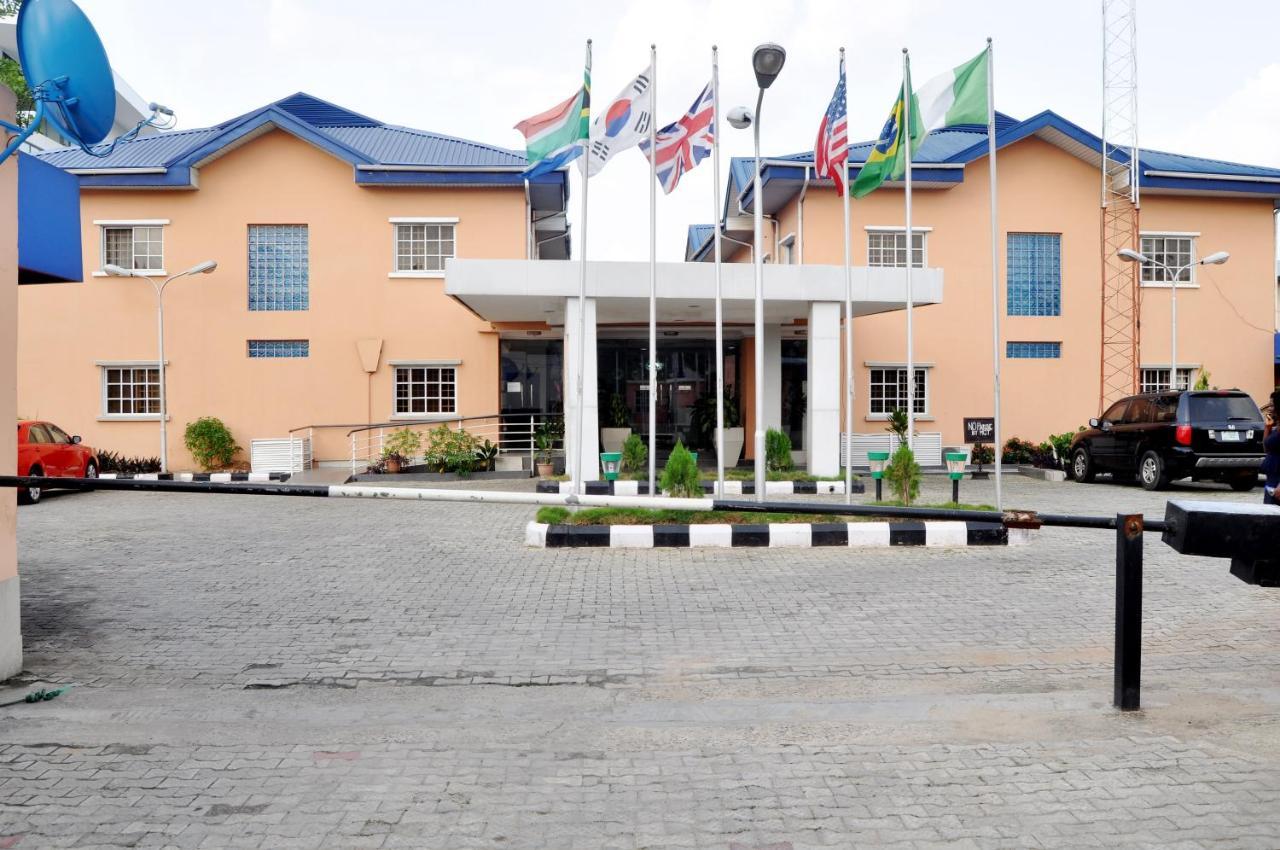 Primal Hotel Isaac John Gra Ikeja Exterior foto