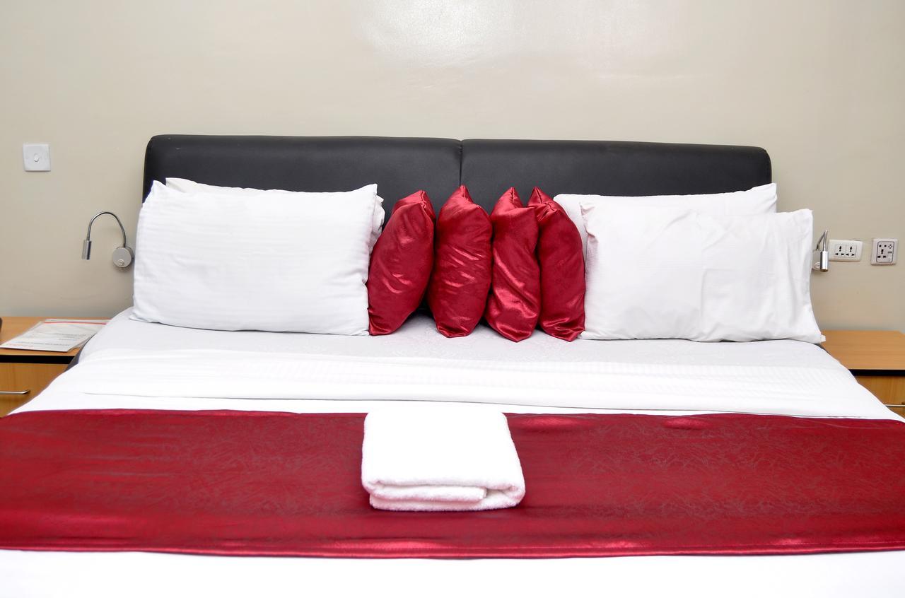 Primal Hotel Isaac John Gra Ikeja Exterior foto